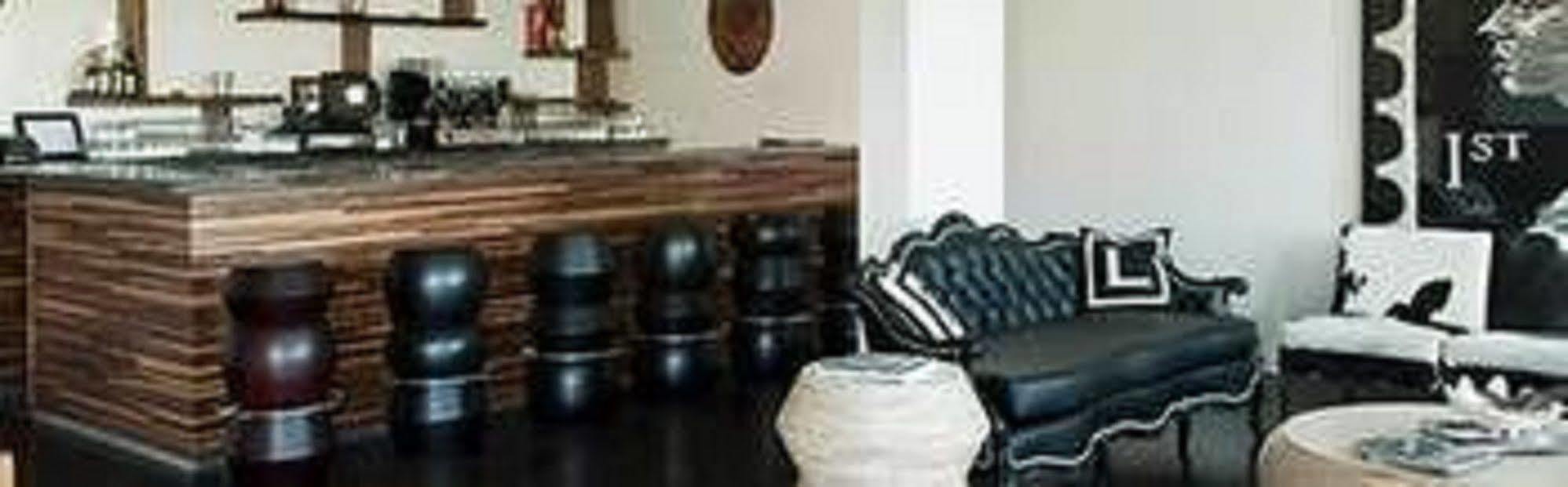 Bungalow Hotel 5*